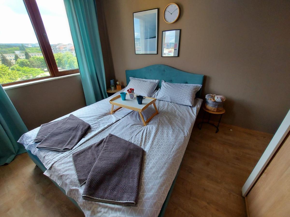 Grey Apartment Warna Exterior foto
