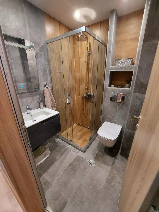Grey Apartment Warna Exterior foto