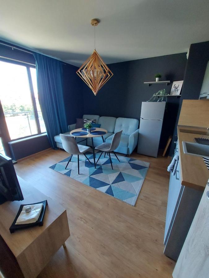 Grey Apartment Warna Exterior foto